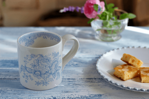 burleigh（バーレイ） ｜ブルー アジアティック フェザンツ マグカップ