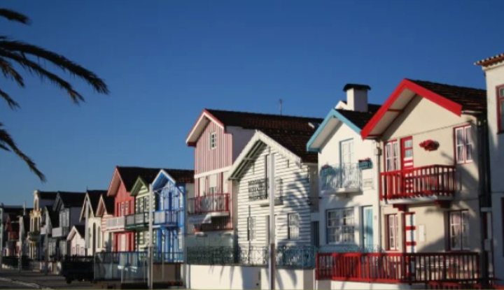 Costa Nova 街並み